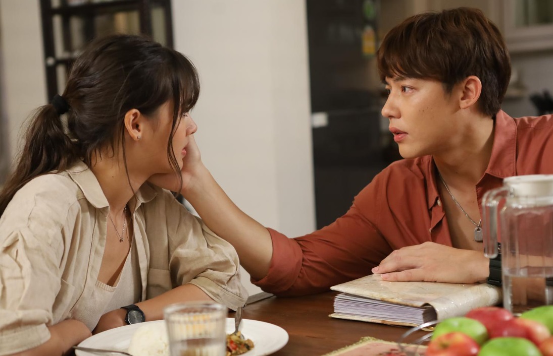 Tôi vui mừng khi biết tin chồng được thăng chức giám đốc và hưởng lương 100 triệu, nào ngờ anh lại suy sụp đến mức gầy mất 5kg - Ảnh 1.