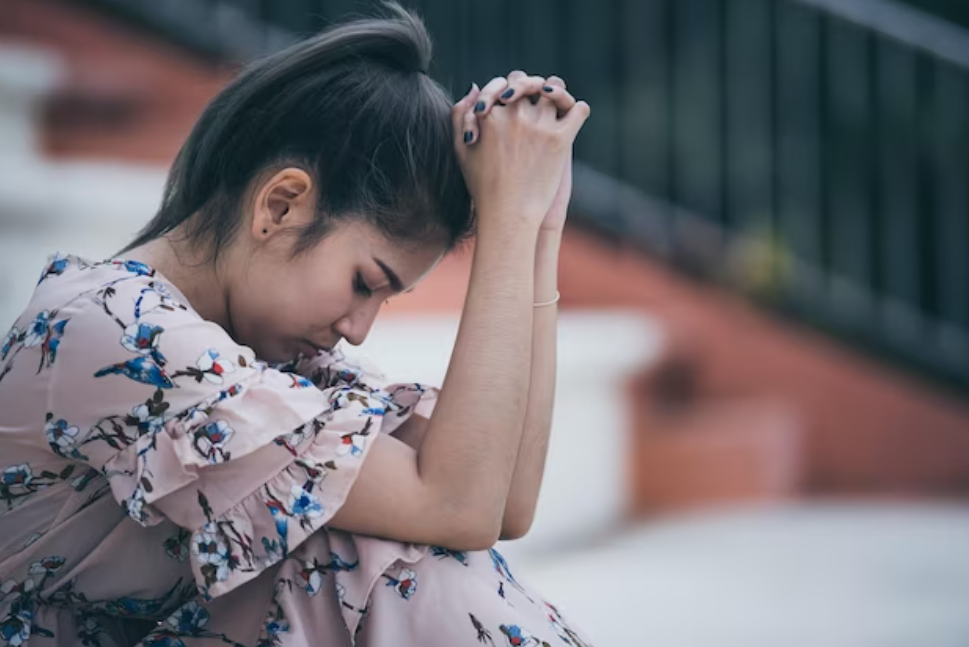 Trước khi qua đời, mẹ nói một câu khiến tôi bừng tỉnh, nhận ra rằng mình đã đánh mất điều thiêng liêng nhất! - Ảnh 1. Trước khi qua đời, mẹ nói một câu khiến tôi bừng tỉnh, nhận ra rằng mình đã đánh mất điều thiêng liêng nhất! - Ảnh 1.