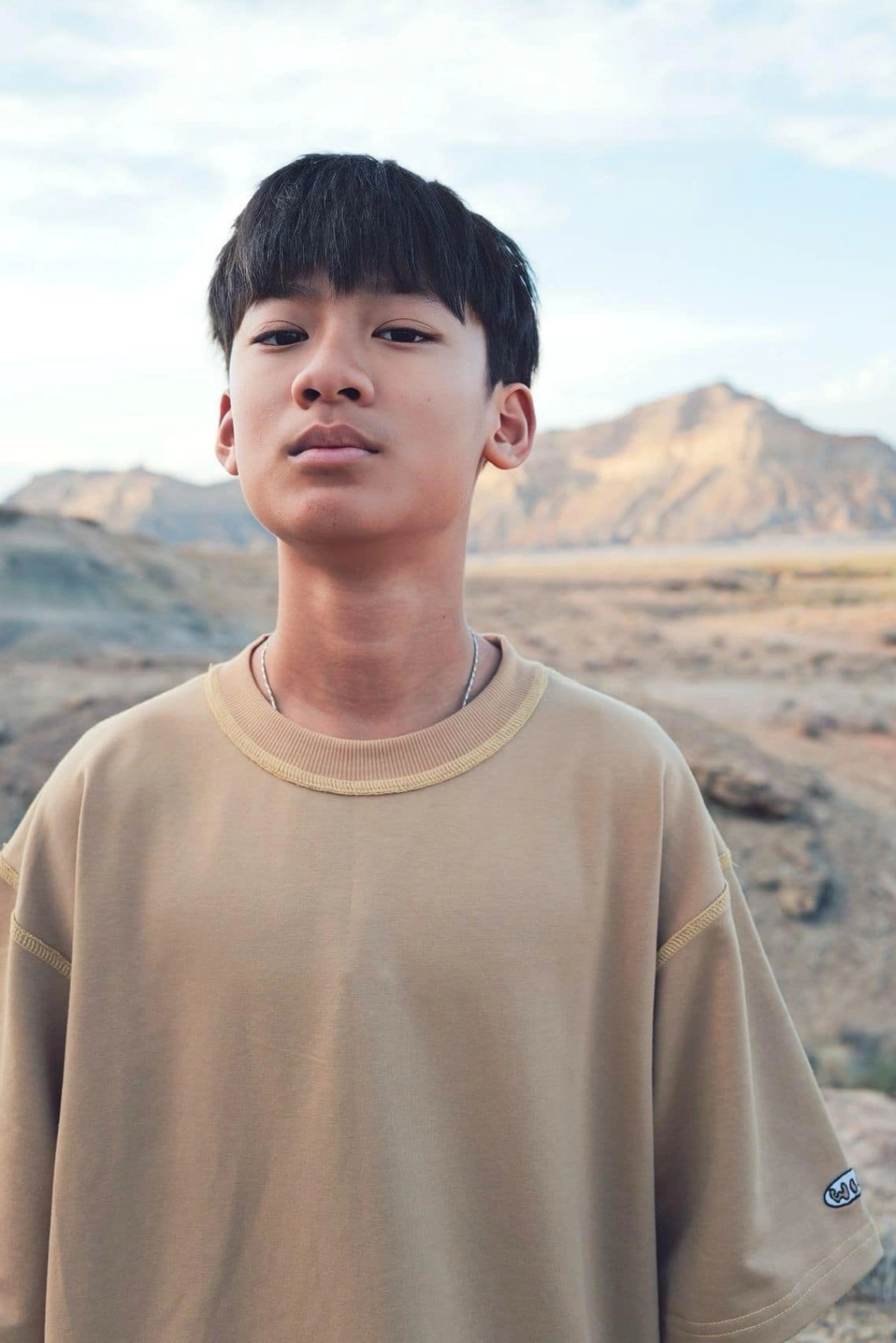 "Rich kid" thứ thiệt của showbiz Việt: Mới lớp 9 đã tính chuyện du học, có nhà 1,5 triệu đô chờ sẵn - Ảnh 1.