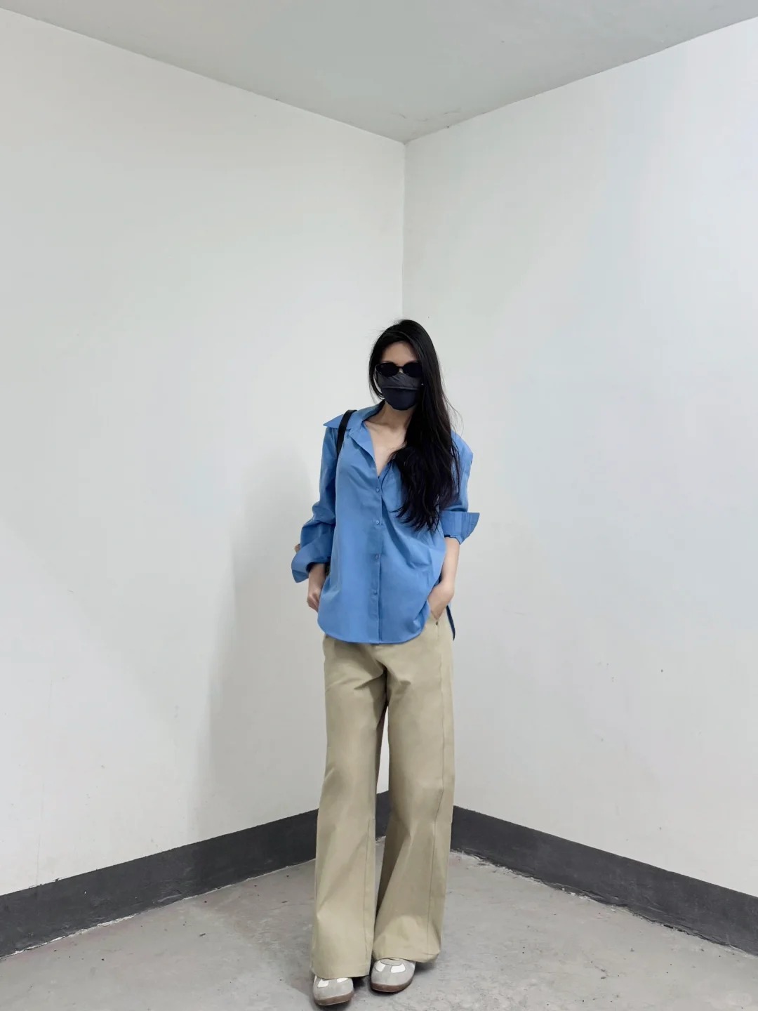 Quần kaki phối màu đơn giản, phong cách thanh lịch, mặc thế nào cũng thời thượng - Ảnh 9.