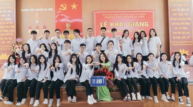 Kh&ocirc;ng đi học th&ecirc;m, vẫn c&oacute; nhiều học sinh đạt điểm IELTS 8.0 - Ảnh 1.