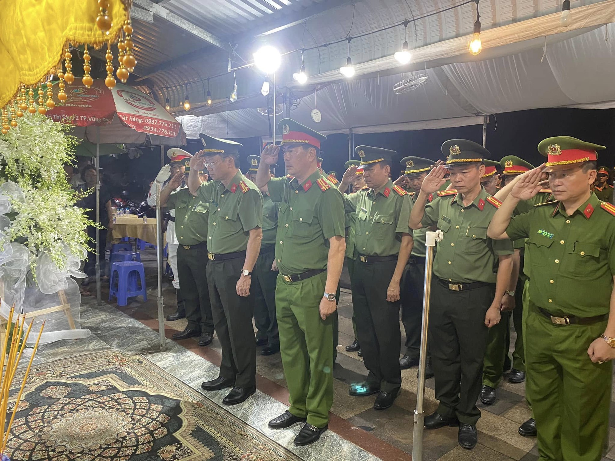 Vụ đâm tử vong cảnh sát cơ động: Nghi phạm &quot;ngáo đá&quot; có được miễn trách nhiệm hình sự? - Ảnh 3.