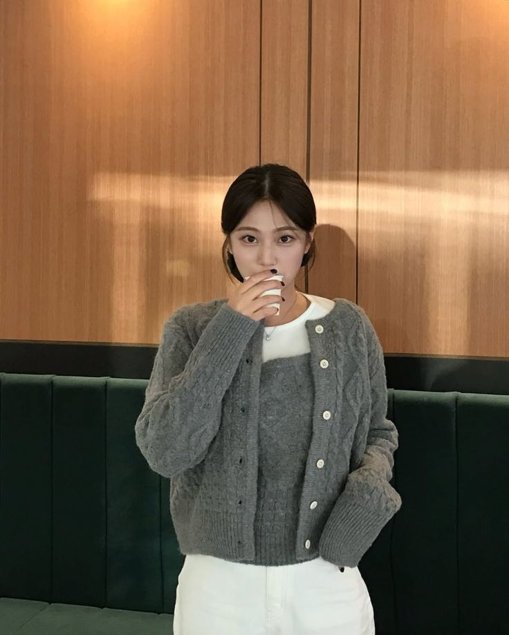 Tôi chân thành khuyên bạn nên tránh xa 3 “bẫy nghèo” này, kẻo vừa không có tiền vừa không có sự nghiệp - Ảnh 1.