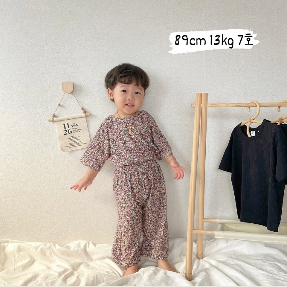 Pijama hoa hoè hoa sói &quot;kiểu bà thím&quot; mặc nhà bất ngờ hot lại, cho con diện cứ phải gọi là chân ái - Ảnh 2.