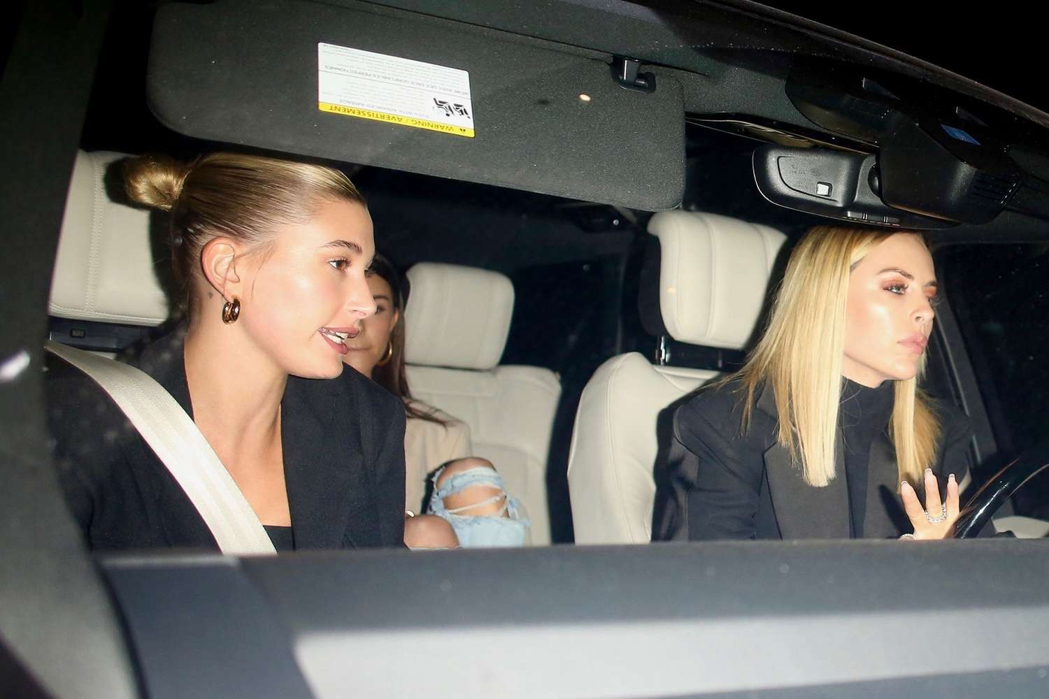 hailey-bieber-1-77253ee4f12543a99465b2cc73a8c83c-1741511141107-17415111422761878664572-1741525597746-17415255978411777576580.jpg