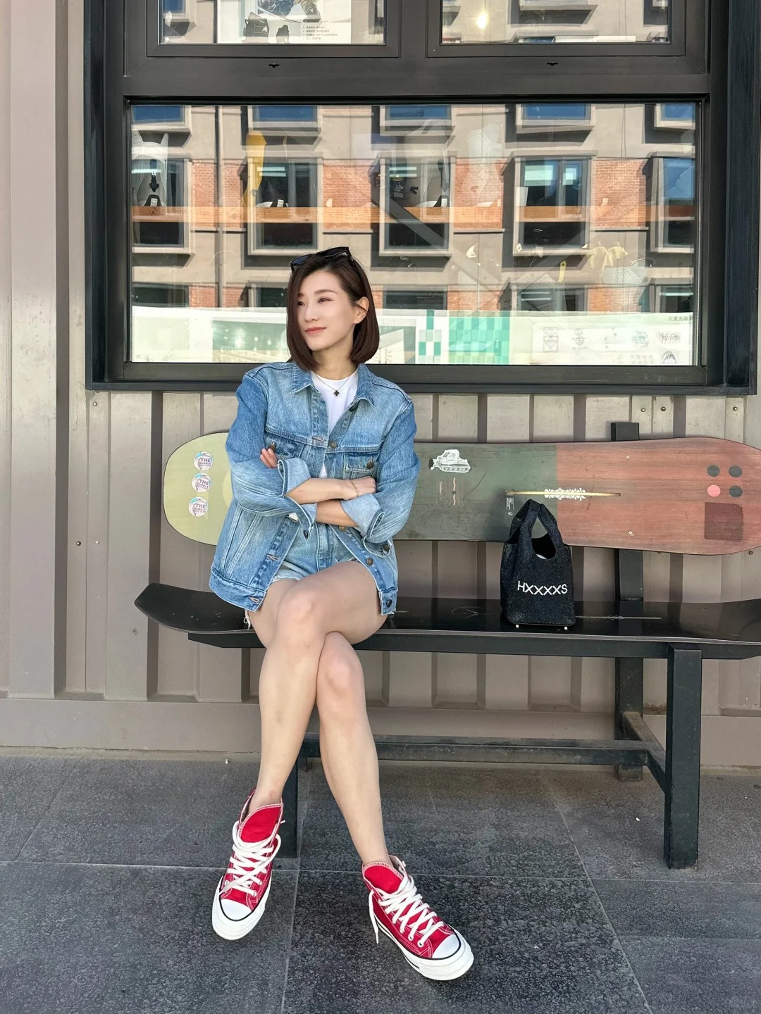 Xuân Hè Này Không Thể Thiếu Đôi Giày Này – Bí Quyết Hoàn Thiện Phong Cách Thời Thượng! - Ảnh 12. Xuân Hè Này Không Thể Thiếu Đôi Giày Này – Bí Quyết Hoàn Thiện Phong Cách Thời Thượng! - Ảnh 12.
