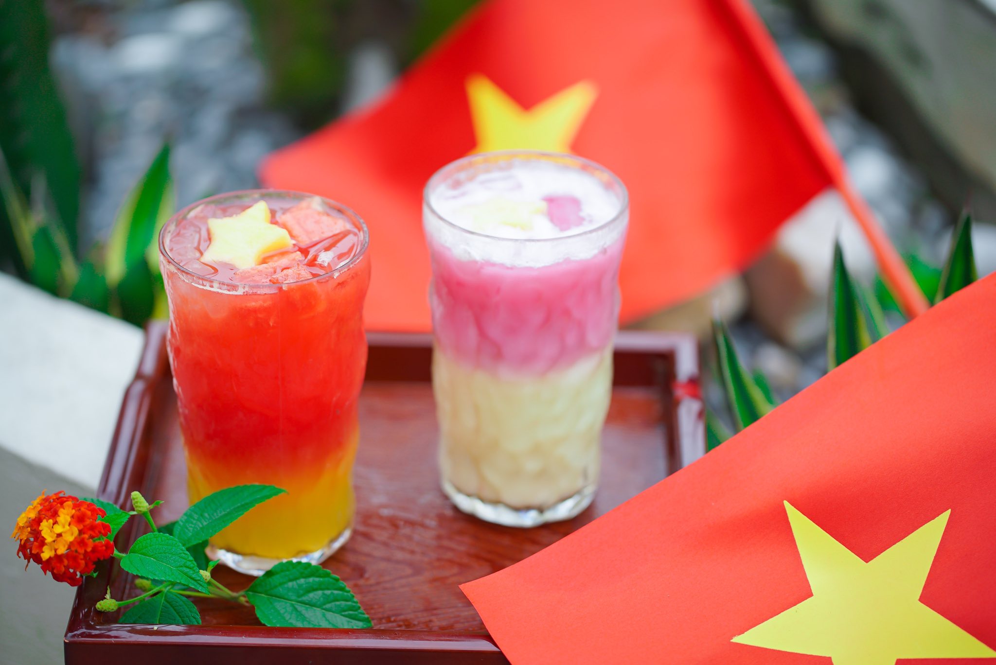 Check-in "cà phê yêu nước" tại Hà Nội - Ảnh 3.