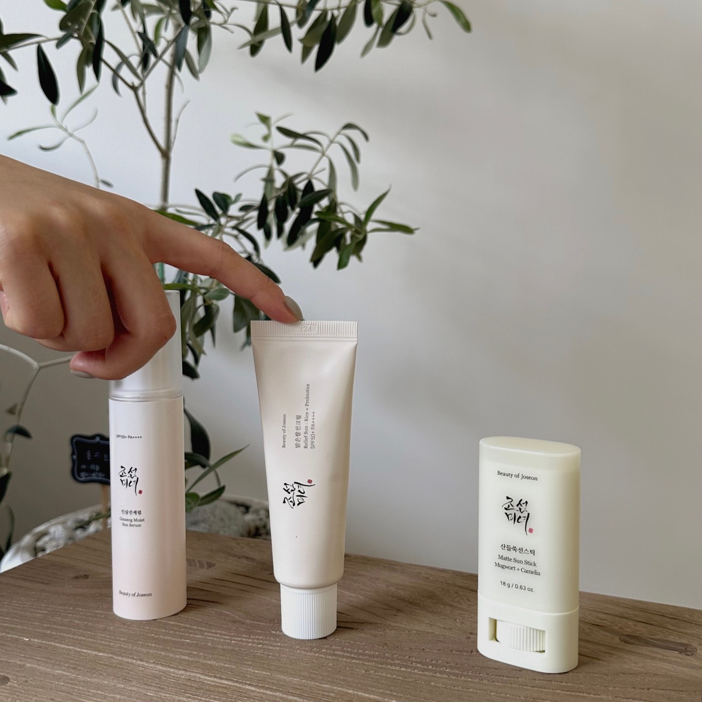 3 lọ kem chống nắng bình dân tôi ưng nhất từ trước đến giờ - Ảnh 4. 3 lọ kem chống nắng bình dân tôi ưng nhất từ trước đến giờ - Ảnh 4.