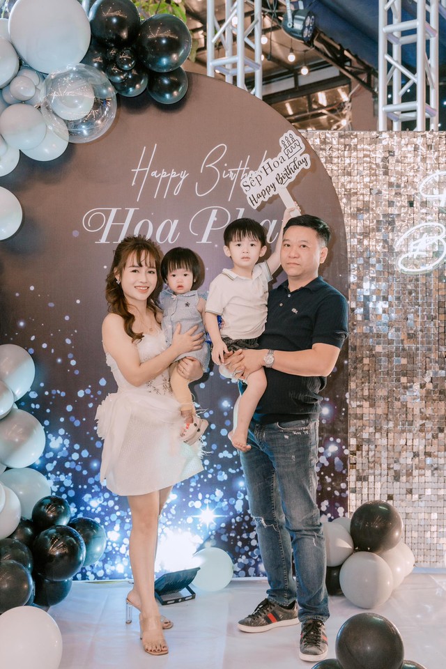 Cô gái Thái Bình lấy người đàn ông vỡ nợ, thất nghiệp mặc bố mẹ ngăn cản, 10 năm hôn nhân bất ngờ - Ảnh 5. Cô gái Thái Bình lấy người đàn ông vỡ nợ, thất nghiệp mặc bố mẹ ngăn cản, 10 năm hôn nhân bất ngờ - Ảnh 5.