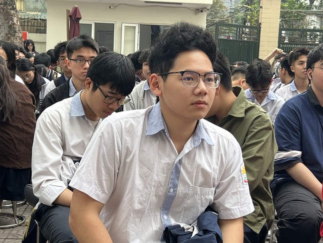 Đăng ký thi tốt nghiệp THPT: Thí sinh lưu ý không được thay đổi môn tự chọn - Ảnh 1. Đăng ký thi tốt nghiệp THPT: Thí sinh lưu ý không được thay đổi môn tự chọn - Ảnh 1.