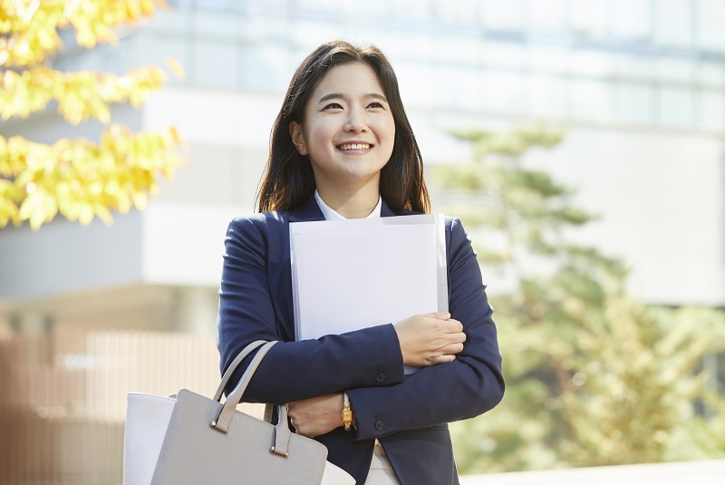 Đàn anh cảnh báo: 5 &quot;cú tát&quot; đầu đời khiến sinh viên mới ra trường &quot;vỡ mộng&quot; - Ảnh 3.