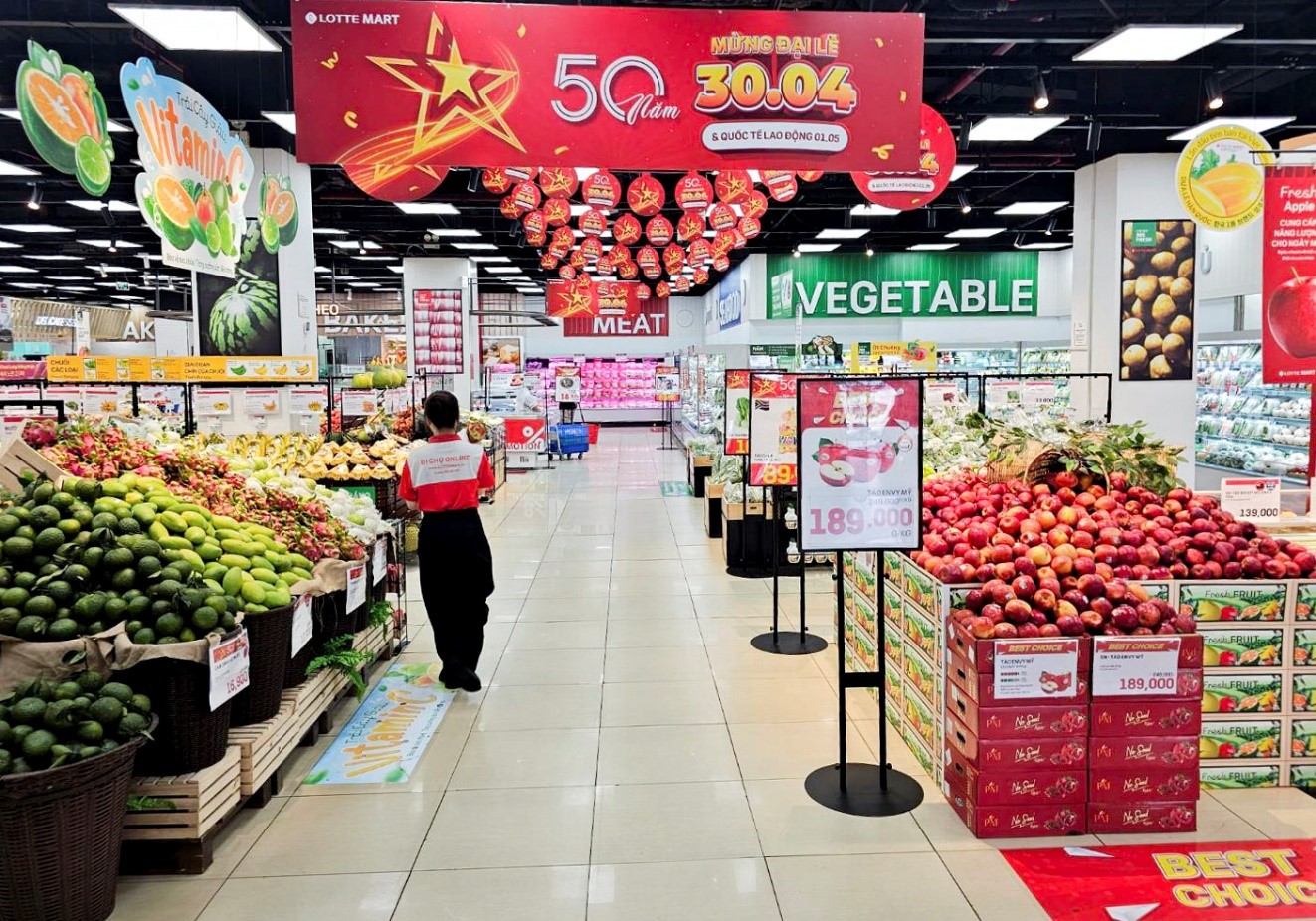 LOTTE Mart khuyến mãi khủng, đáp ứng nhu cầu tiệc tại gia dịp nghỉ lễ 30/4 - Ảnh 2. LOTTE Mart khuyến mãi khủng, đáp ứng nhu cầu tiệc tại gia dịp nghỉ lễ 30/4 - Ảnh 2.