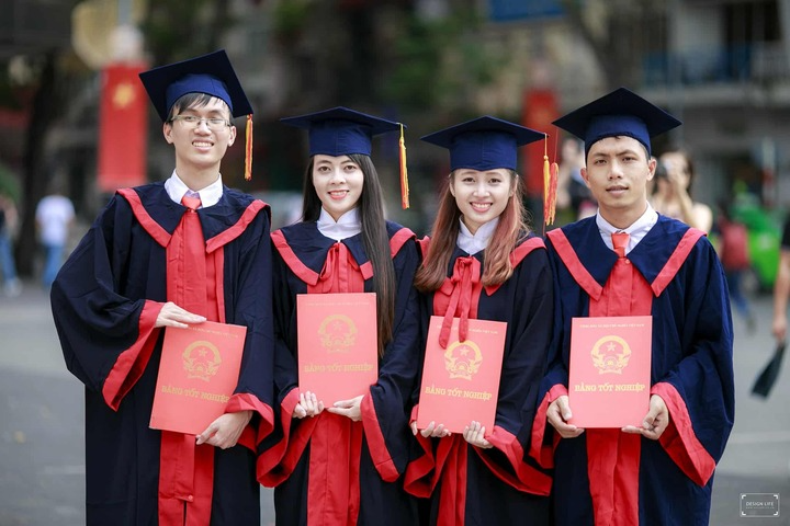 Lạm phát sinh viên giỏi, xuất sắc: Các trường quá dễ dãi trong đào tạo? - Ảnh 2. Lạm phát sinh viên giỏi, xuất sắc: Các trường quá dễ dãi trong đào tạo? - Ảnh 2.