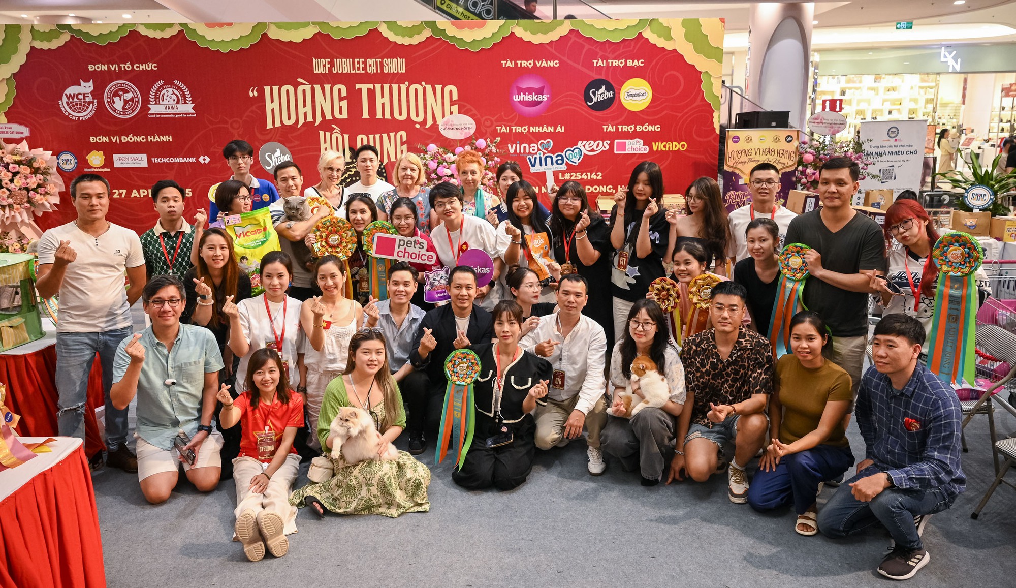 Trai xinh, gái đẹp đưa Trai xinh, gái đẹp đưa