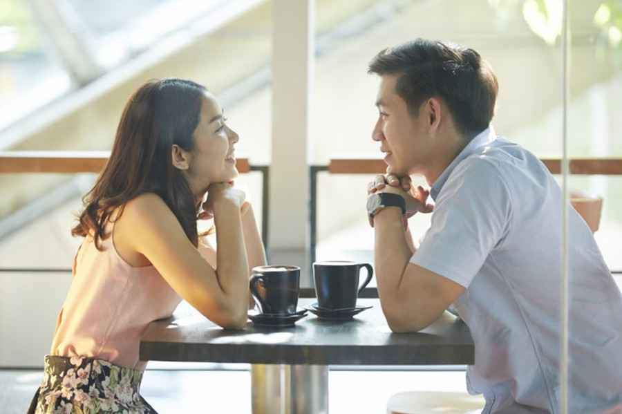 8 lý do kỳ lạ khiến chàng si mê bạn như điếu đổ - Ảnh 2. 8 lý do kỳ lạ khiến chàng si mê bạn như điếu đổ - Ảnh 2.