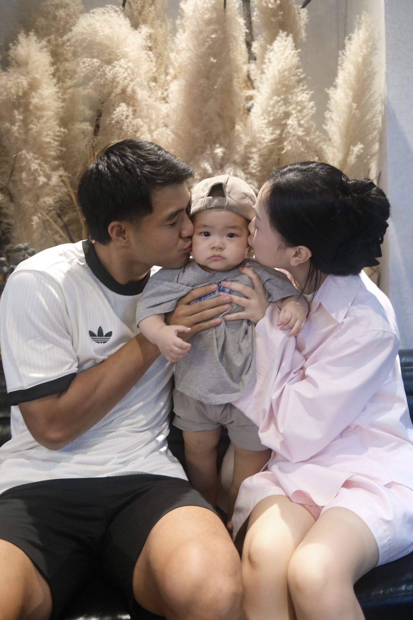 Nàng WAG vượt cả Doãn Hải My, Chu Thanh Huyền, được dân mạng khen xinh nhất, lộ diện sau sinh không thể nhận ra- Ảnh 2. Nàng WAG vượt cả Doãn Hải My, Chu Thanh Huyền, được dân mạng khen xinh nhất, lộ diện sau sinh không thể nhận ra- Ảnh 2.