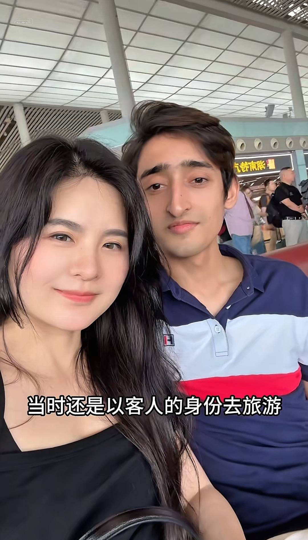 Chuyện có thật như phim: Bà mẹ hai con 42 khiến chàng "tổng tài" kém 16 tuổi mê mệt, bất chấp cưới bằng được- Ảnh 3. Chuyện có thật như phim: Bà mẹ hai con 42 khiến chàng "tổng tài" kém 16 tuổi mê mệt, bất chấp cưới bằng được- Ảnh 3.
