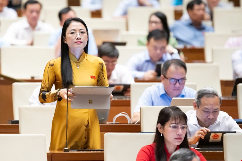 Đề xuất người nổi tiếng quảng cáo sai sự thật phải bồi thường - Ảnh 2. Đề xuất người nổi tiếng quảng cáo sai sự thật phải bồi thường - Ảnh 2.