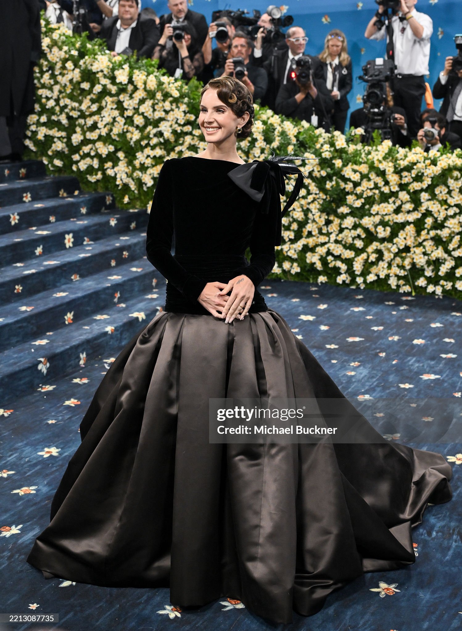 Da thật dàn sao Met Gala bị zoom không thể cận hơn: Kendall lộ khuyết điểm, BLACKPINK thua đại mỹ nhân U60- Ảnh 24. Da thật dàn sao Met Gala bị zoom không thể cận hơn: Kendall lộ khuyết điểm, BLACKPINK thua đại mỹ nhân U60- Ảnh 24.