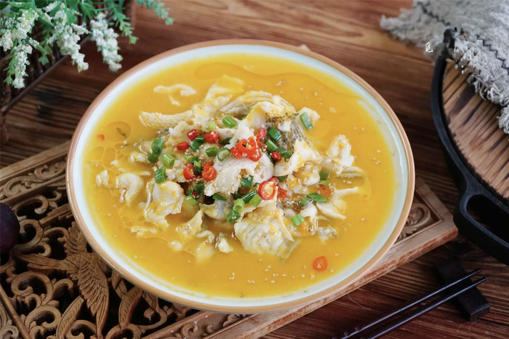 Ngày của Mẹ 11/5, hãy nấu 5 món ăn phù hợp và bổ dưỡng dành cho các bà, các mẹ! - Ảnh 5. Ngày của Mẹ 11/5, hãy nấu 5 món ăn phù hợp và bổ dưỡng dành cho các bà, các mẹ! - Ảnh 5.
