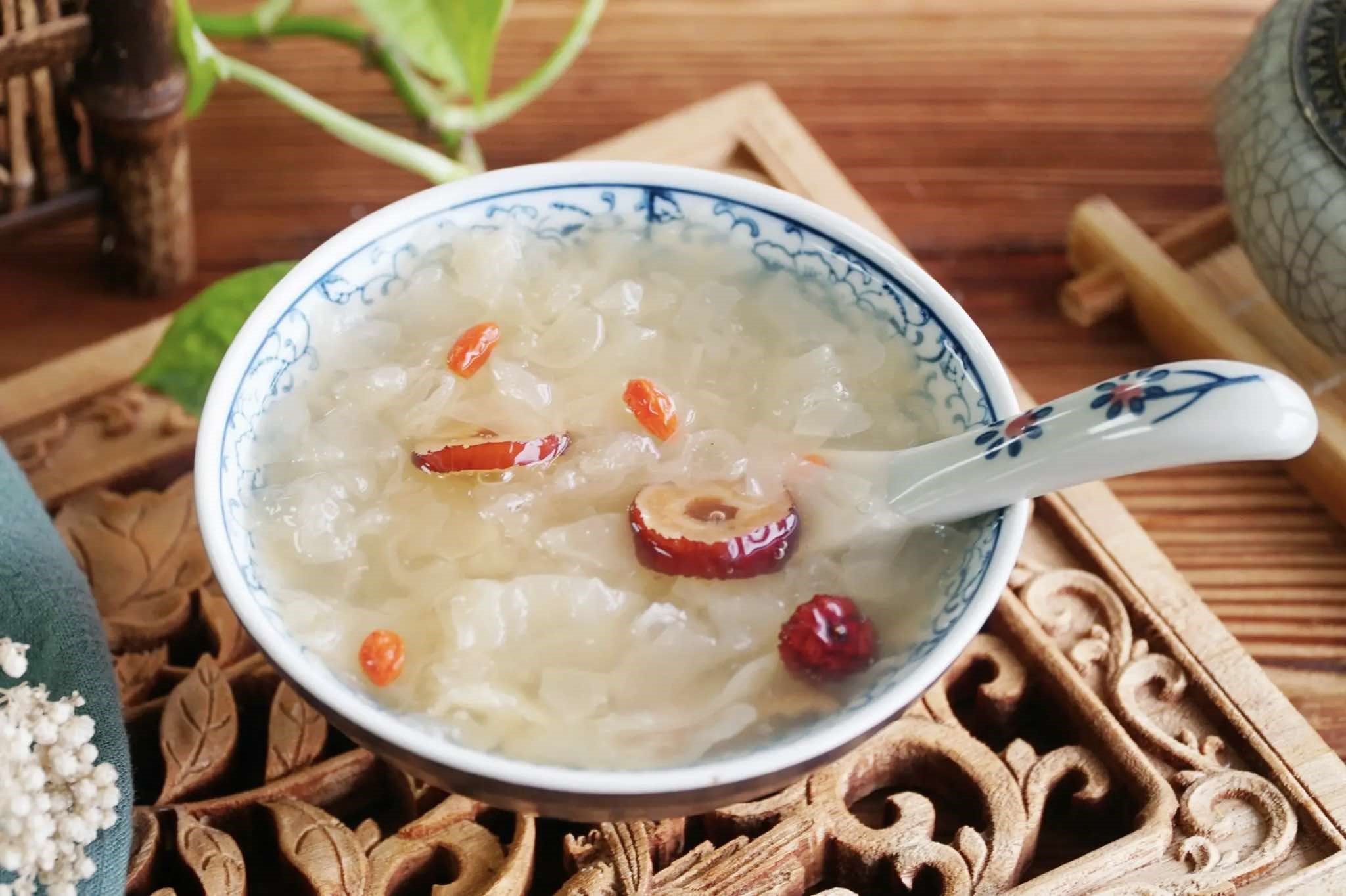 Ngày của Mẹ 11/5, hãy nấu 5 món ăn phù hợp và bổ dưỡng dành cho các bà, các mẹ! - Ảnh 6. Ngày của Mẹ 11/5, hãy nấu 5 món ăn phù hợp và bổ dưỡng dành cho các bà, các mẹ! - Ảnh 6.
