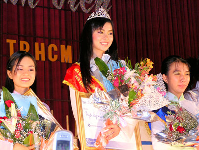 Hoa khôi ĐHQG bất ngờ nổi lên với danh xưng "người làm truyền thông đỉnh nhất hiện tại": Nhìn đến profile học vấn cùng danh tính bố ruột mới hiểu!- Ảnh 4. Hoa khôi ĐHQG bất ngờ nổi lên với danh xưng "người làm truyền thông đỉnh nhất hiện tại": Nhìn đến profile học vấn cùng danh tính bố ruột mới hiểu!- Ảnh 4.