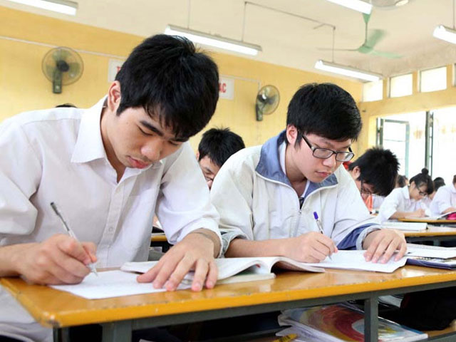 Chọn môn dễ nhất để học, còn lại phó mặc số phận: Lối tắt ôn thi của những sĩ tử "lười" - Ảnh 1. Chọn môn dễ nhất để học, còn lại phó mặc số phận: Lối tắt ôn thi của những sĩ tử "lười" - Ảnh 1.