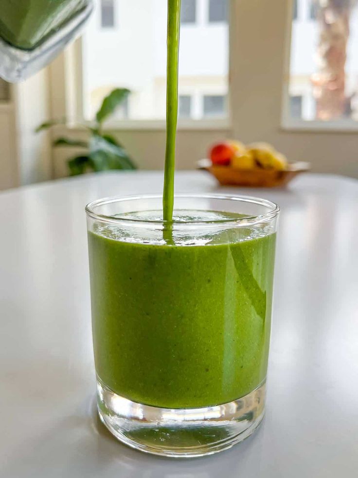 Bỏ 10.000 đồng mua nắm rau này ngoài chợ ngang với nạp kho vitamin cho ai tóc rụng, da khô- Ảnh 2. Bỏ 10.000 đồng mua nắm rau này ngoài chợ ngang với nạp kho vitamin cho ai tóc rụng, da khô- Ảnh 2.