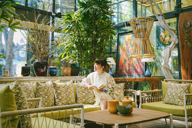 Diễn viên "Mùi ngò gai" giải nghệ lấy chồng đại gia: Hiện sống giàu sang, dạy con cũng khéo - Ảnh 2.