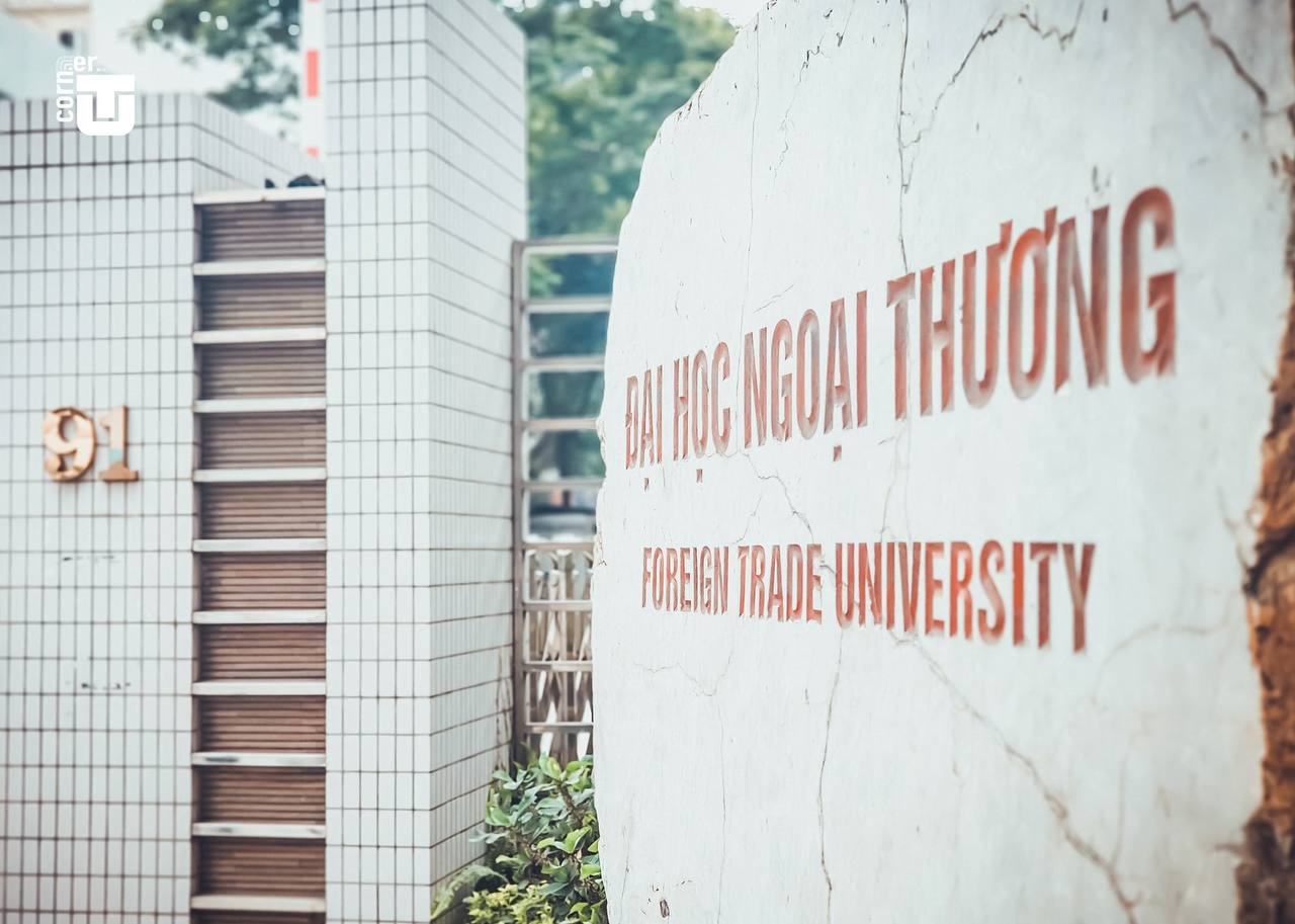 Trong một vũ trụ khác: Nếu Ngoại thương thực sự "biến" thành "Harvard Chùa Láng"? - Ảnh 1. Trong một vũ trụ khác: Nếu Ngoại thương thực sự "biến" thành "Harvard Chùa Láng"? - Ảnh 1.