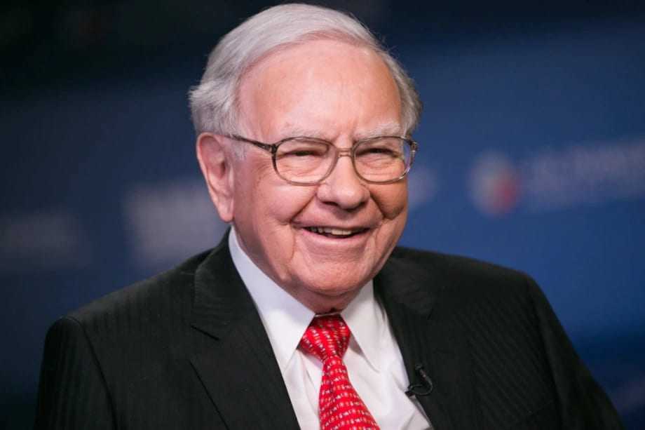 Bí quyết giữ hạnh phúc hôn nhân từ Warren Buffet: &quot;Muốn lâu bền, hãy tìm người có kỳ vọng thấp!&quot;- Ảnh 4.