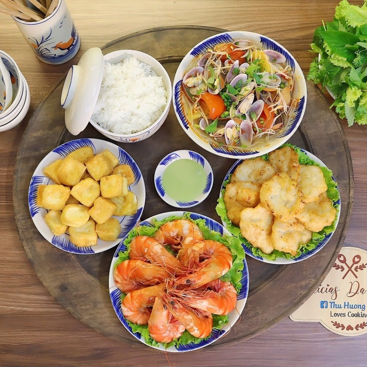Mẹ đảm Hà Nội gợi ý 40 mâm cơm mùa hè vừa ngon vừa dễ làm - Ảnh 9. Mẹ đảm Hà Nội gợi ý 40 mâm cơm mùa hè vừa ngon vừa dễ làm - Ảnh 9.