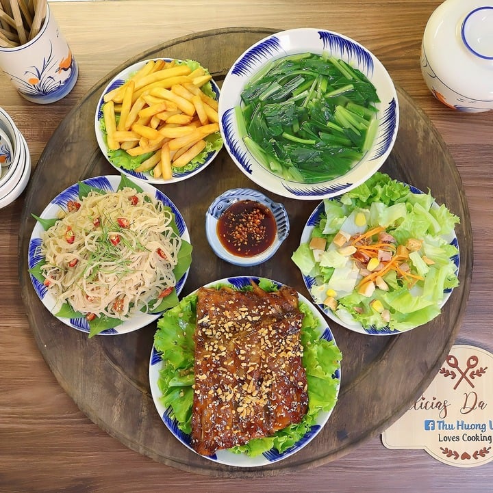 Mẹ đảm Hà Nội gợi ý 40 mâm cơm mùa hè vừa ngon vừa dễ làm - Ảnh 12. Mẹ đảm Hà Nội gợi ý 40 mâm cơm mùa hè vừa ngon vừa dễ làm - Ảnh 12.