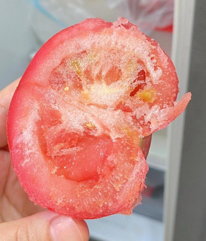 Nói thật: Nhét 7 thứ này vào tủ lạnh chẳng khác nào Nói thật: Nhét 7 thứ này vào tủ lạnh chẳng khác nào