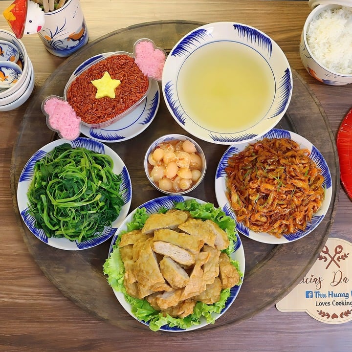 Mẹ đảm Hà Nội gợi ý 40 mâm cơm mùa hè vừa ngon vừa dễ làm - Ảnh 10. Mẹ đảm Hà Nội gợi ý 40 mâm cơm mùa hè vừa ngon vừa dễ làm - Ảnh 10.