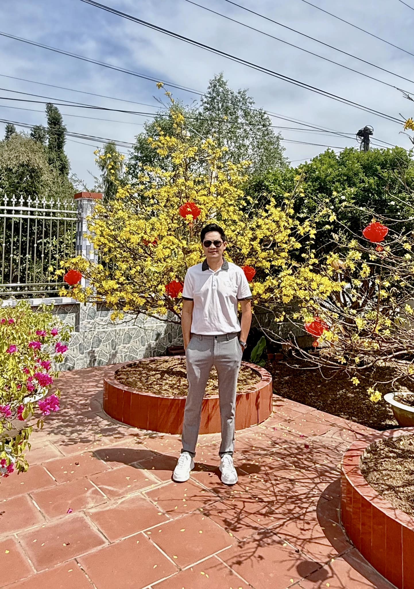 Nam diễn viên có nhà vườn 3000m² ở Đồng Tháp, 2 căn hộ - 8 cửa hàng khắp Sài Gòn, bị đồn nghỉ đóng phim vì quá giàu - Ảnh 5. Nam diễn viên có nhà vườn 3000m² ở Đồng Tháp, 2 căn hộ - 8 cửa hàng khắp Sài Gòn, bị đồn nghỉ đóng phim vì quá giàu - Ảnh 5.