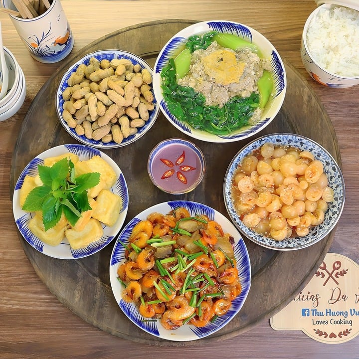 Mẹ đảm Hà Nội gợi ý 40 mâm cơm mùa hè vừa ngon vừa dễ làm - Ảnh 1. Mẹ đảm Hà Nội gợi ý 40 mâm cơm mùa hè vừa ngon vừa dễ làm - Ảnh 1.
