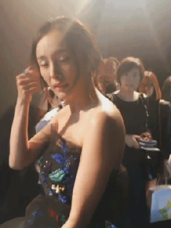 duong-mich-151726-1747050005355-1747050005613998247359.gif