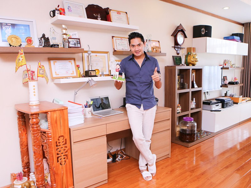 Nam diễn viên có nhà vườn 3000m² ở Đồng Tháp, 2 căn hộ - 8 cửa hàng khắp Sài Gòn, bị đồn nghỉ đóng phim vì quá giàu - Ảnh 3. Nam diễn viên có nhà vườn 3000m² ở Đồng Tháp, 2 căn hộ - 8 cửa hàng khắp Sài Gòn, bị đồn nghỉ đóng phim vì quá giàu - Ảnh 3.