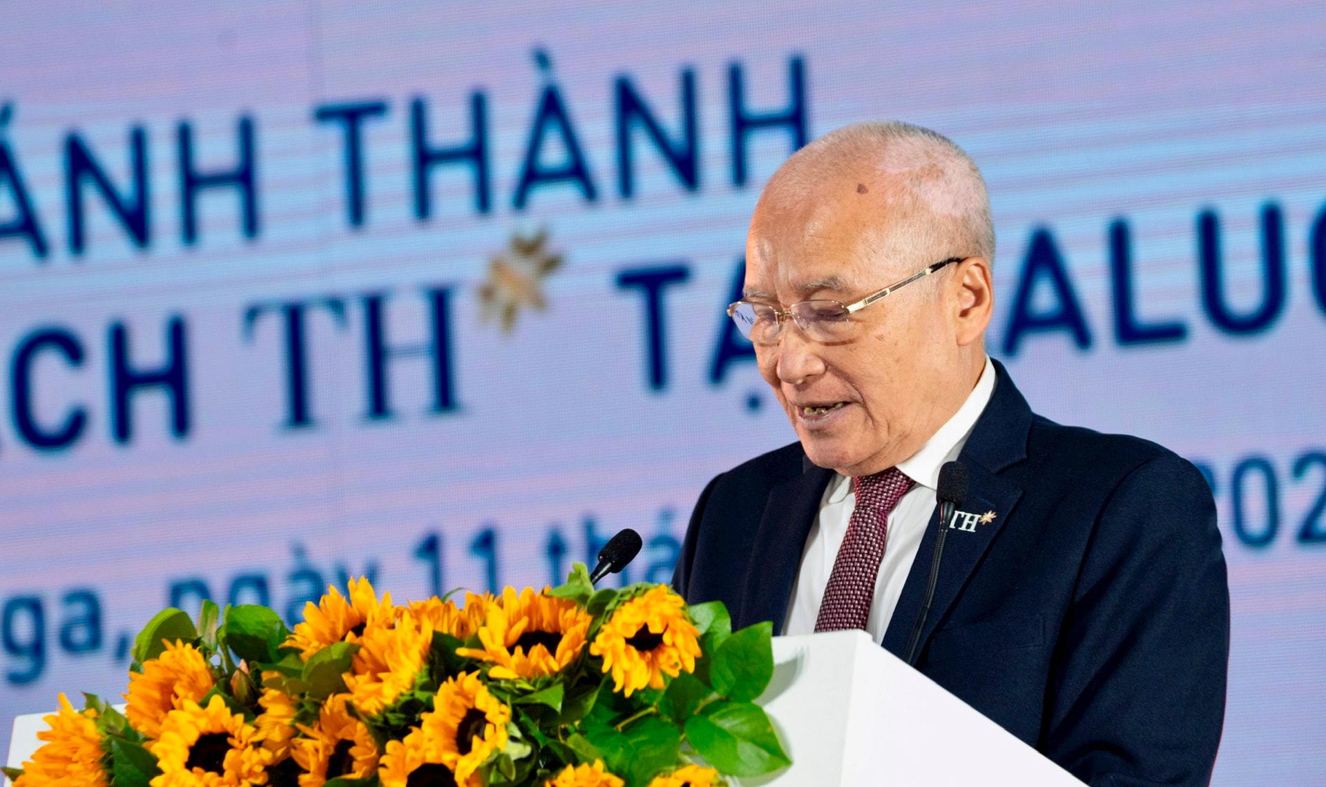 Tổng Bí thư chứng kiến "kỳ tích sữa Việt” tại Nga: Dấu mốc mới trên đường TH chinh phục thế giới - Ảnh 5. Tổng Bí thư chứng kiến "kỳ tích sữa Việt” tại Nga: Dấu mốc mới trên đường TH chinh phục thế giới - Ảnh 5.