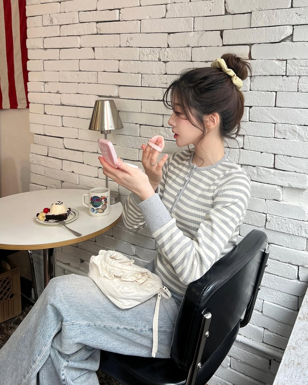 Đầu tư bạc triệu vào đồ skincare mà lơ là những bước này thì da vẫn lão hóa không phanh - Ảnh 2. Đầu tư bạc triệu vào đồ skincare mà lơ là những bước này thì da vẫn lão hóa không phanh - Ảnh 2.