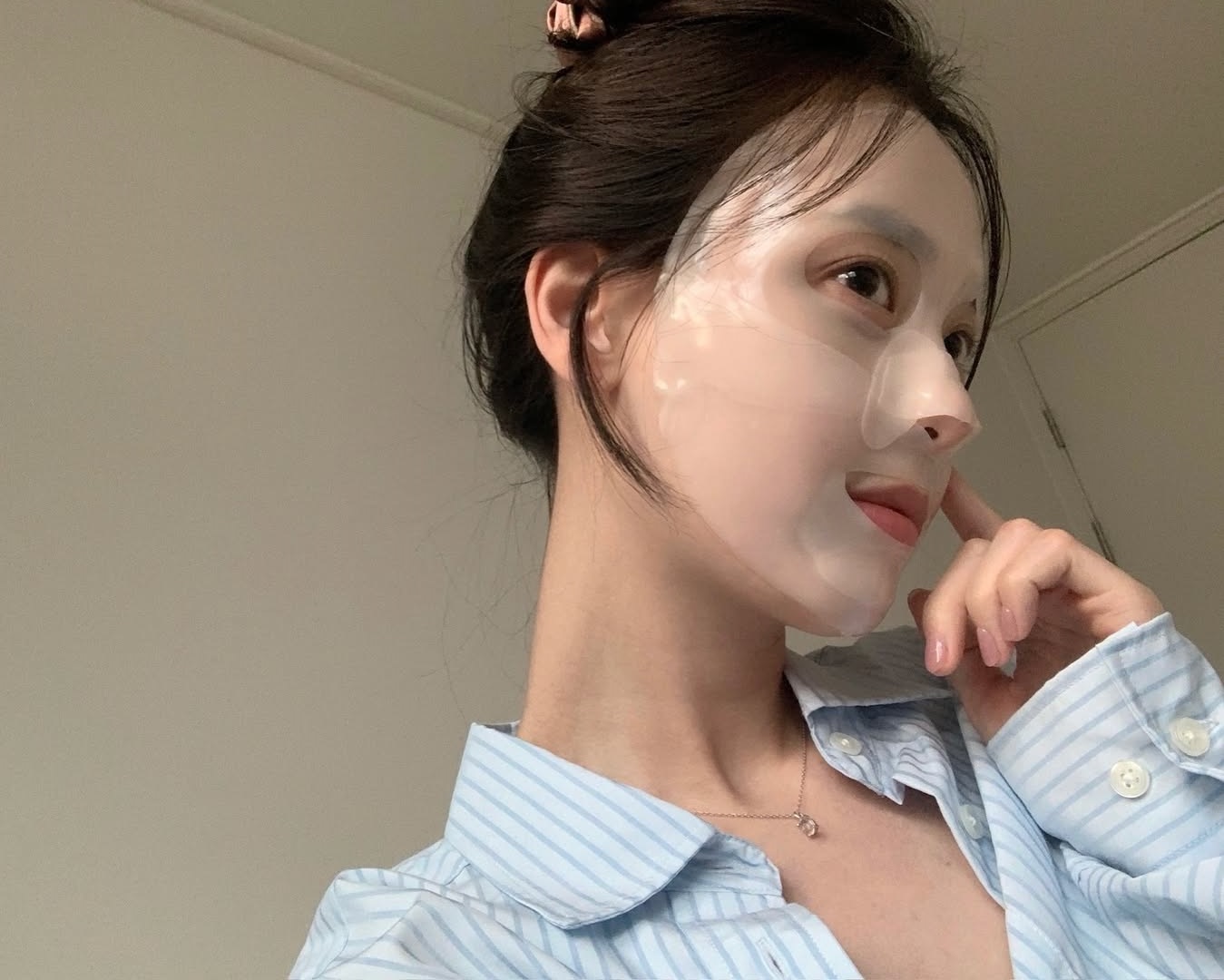 10 tuyệt chiêu "bơm nước cho da" hiệu quả mà phụ nữ ngoài 30 tuổi không thể bỏ qua - Ảnh 4. 10 tuyệt chiêu "bơm nước cho da" hiệu quả mà phụ nữ ngoài 30 tuổi không thể bỏ qua - Ảnh 4.