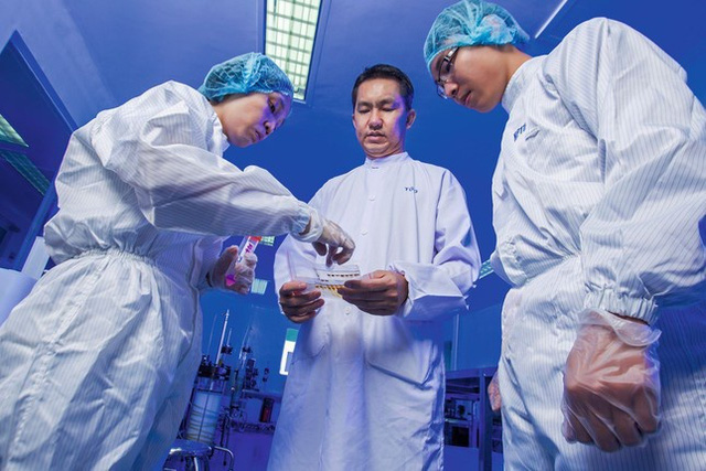 Chân dung doanh nhân Hồ Nhân - cựu CEO Nanogen, con rể gia tộc Sơn Kim vừa qua đời - Ảnh 2. Chân dung doanh nhân Hồ Nhân - cựu CEO Nanogen, con rể gia tộc Sơn Kim vừa qua đời - Ảnh 2.