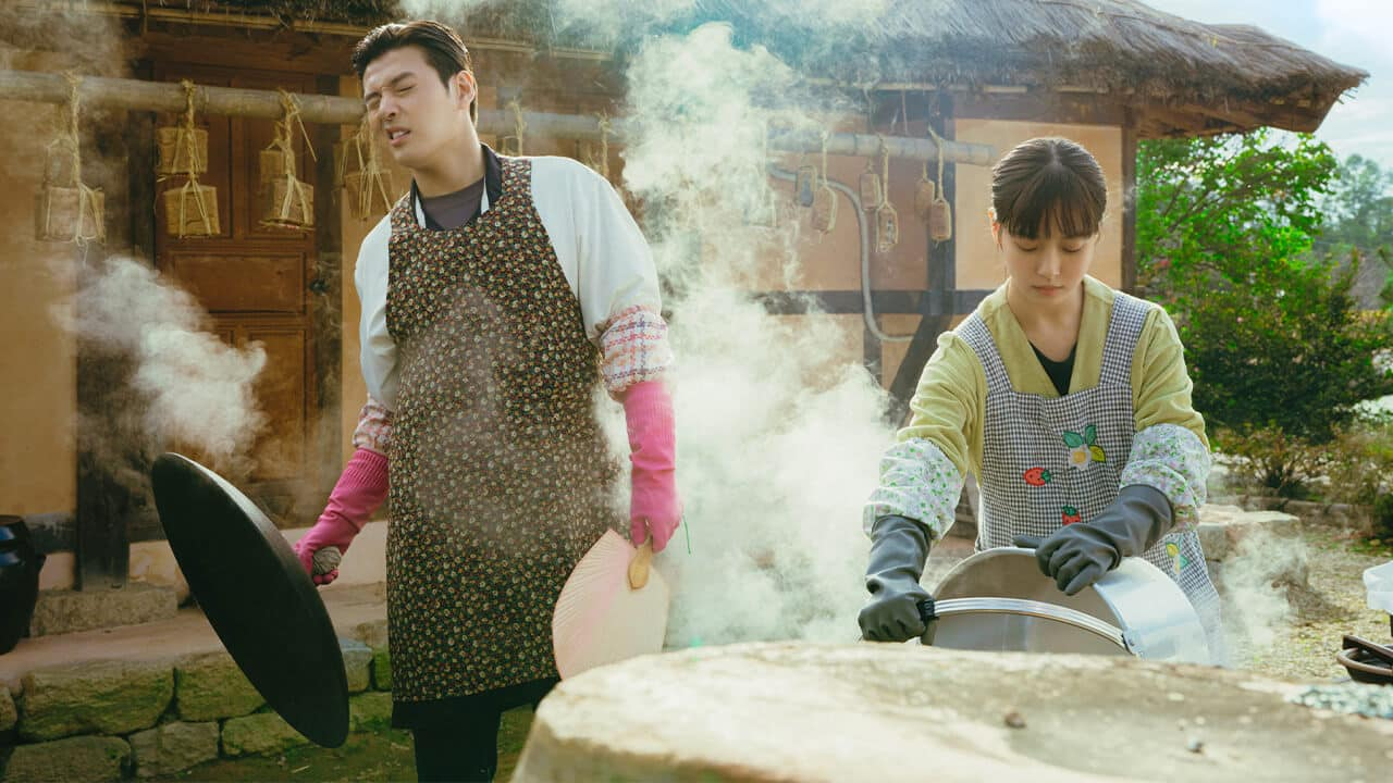 tastefully-yours-weekly-netflix-1747147961868-174714796231943611263.png