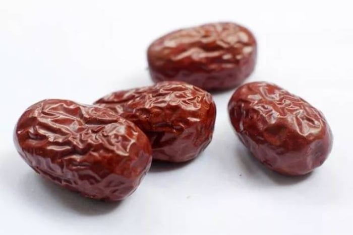 Cách nấu món cháo chữa tóc bạc sớm, tóc gãy rụng từ gạo nếp cẩm và táo đỏ - Ảnh 2. Cách nấu món cháo chữa tóc bạc sớm, tóc gãy rụng từ gạo nếp cẩm và táo đỏ - Ảnh 2.