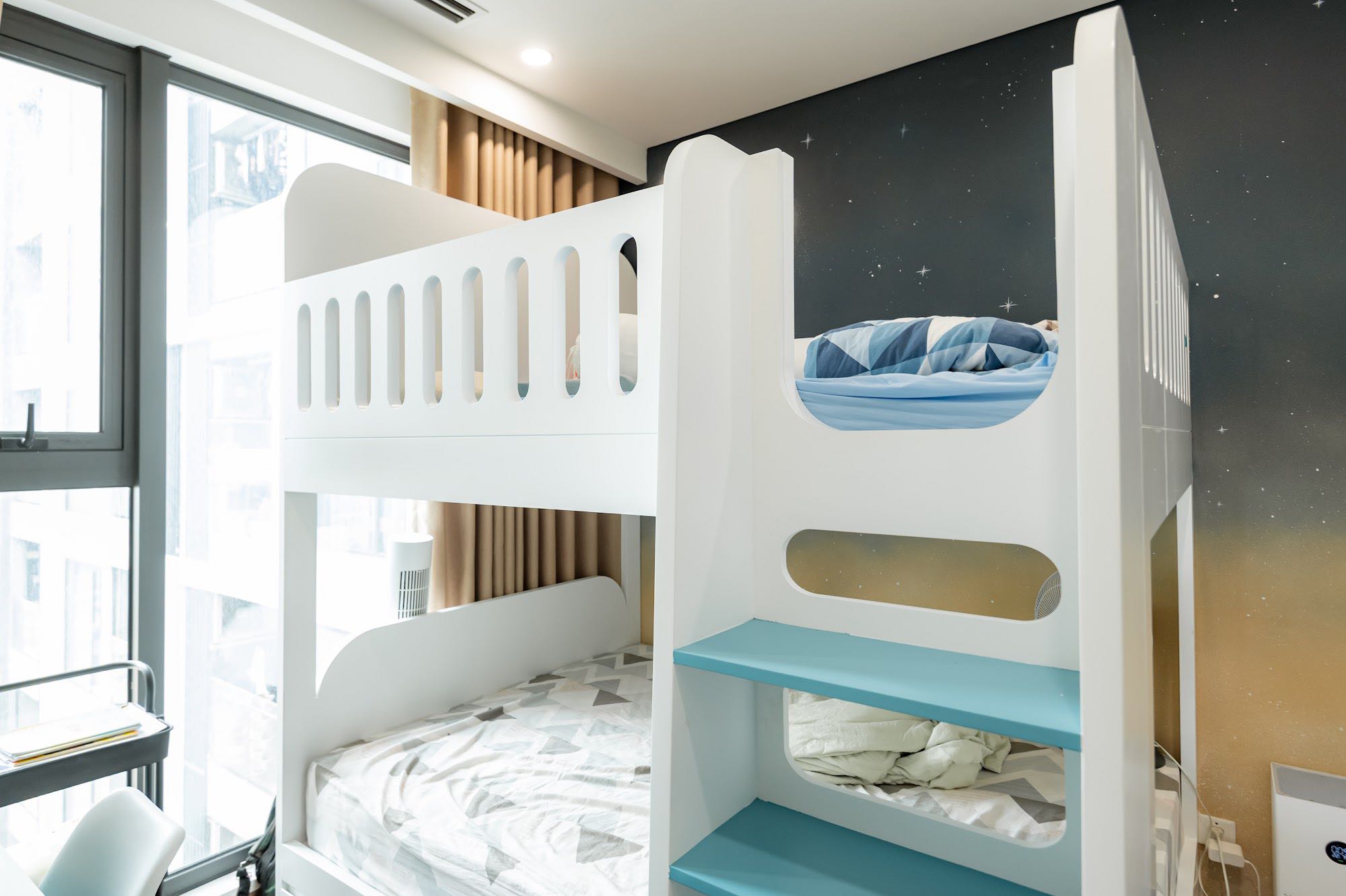 Ngắm căn hộ tối giản của vợ chồng trẻ Hà Nội: Gọn gàng, tinh tế và đậm chất nghệ thuật trong từng góc nhỏ - Ảnh 9. Ngắm căn hộ tối giản của vợ chồng trẻ Hà Nội: Gọn gàng, tinh tế và đậm chất nghệ thuật trong từng góc nhỏ - Ảnh 9.