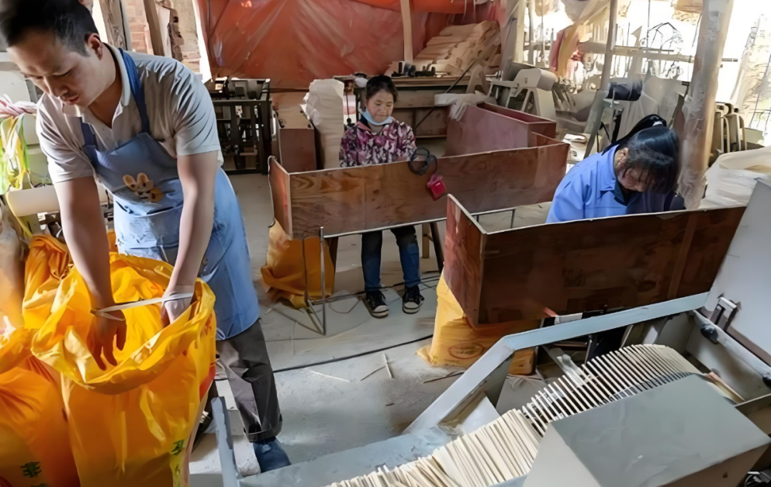 Nguy cơ mắc ung thư chỉ vì 5 thói quen tưởng Nguy cơ mắc ung thư chỉ vì 5 thói quen tưởng
