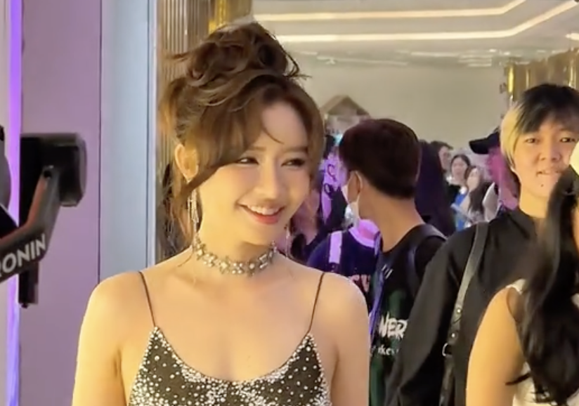 Họp báo Em xinh say Hi: Nhan sắc slay hết cỡ của Bích Phương, Họp báo Em xinh say Hi: Nhan sắc slay hết cỡ của Bích Phương,