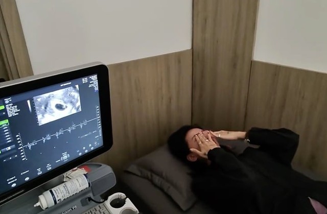 “Bà bầu” Ngô Thanh Vân được chồng cưng như trứng: Lo từng bữa ăn, không quên phát cẩu lương mệt nghỉ- Ảnh 9. “Bà bầu” Ngô Thanh Vân được chồng cưng như trứng: Lo từng bữa ăn, không quên phát cẩu lương mệt nghỉ- Ảnh 9.