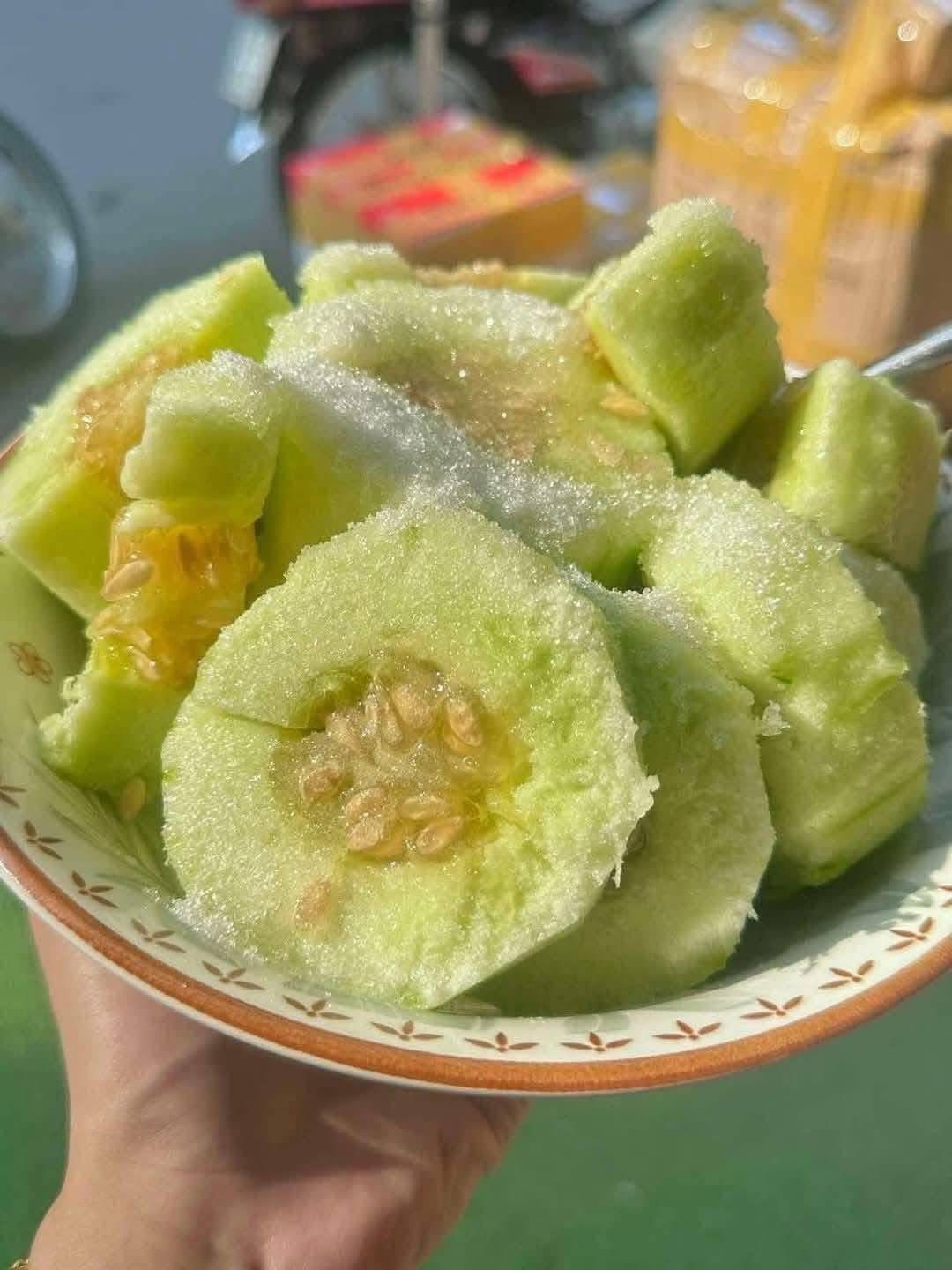 Loại quả rẻ bèo, không lo "ngậm" thuốc trừ sâu được ví như “quốc hồn quốc tuý” ở miền Bắc dịp hè - Ảnh 11. Loại quả rẻ bèo, không lo "ngậm" thuốc trừ sâu được ví như “quốc hồn quốc tuý” ở miền Bắc dịp hè - Ảnh 11.
